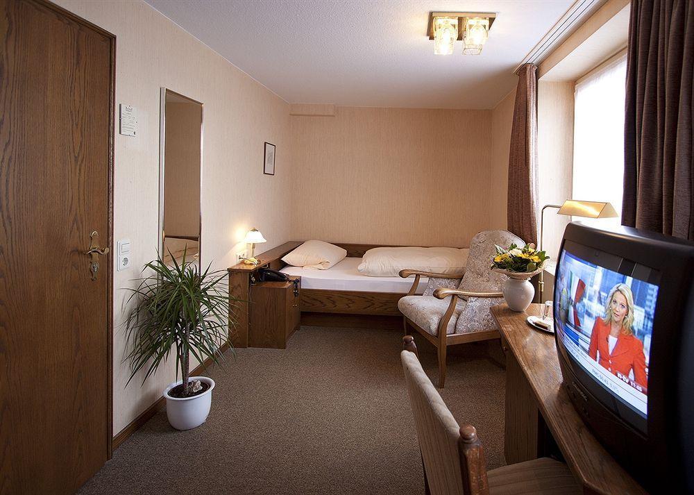 Hotel&gasthof Hubertushöhe - Ihr Für Urlaub Mit Hund 3* Schmallenberg